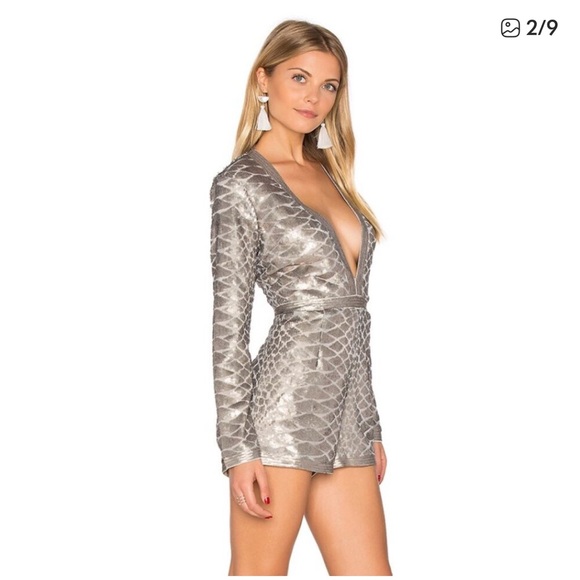 SAYLOR Metallic Sequin Romper - Picture 2 of 7